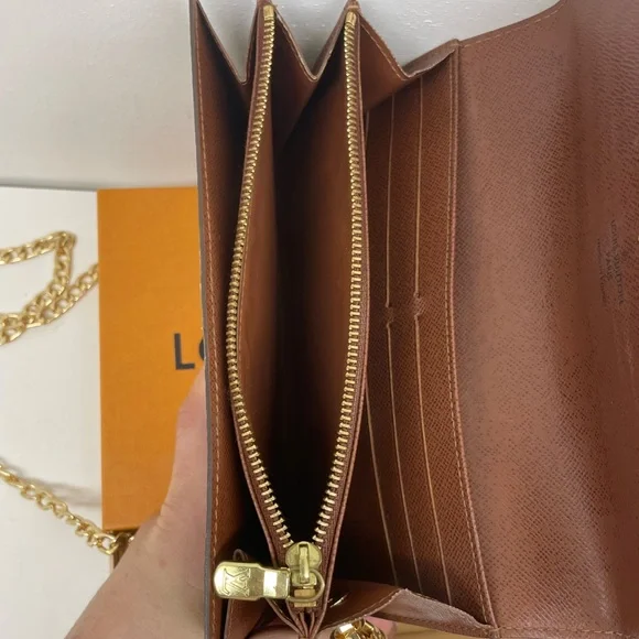 ⚡️⚡️💯AUTH Louis Vuitton Sarah wallet WOC ⚡️⚡️ - Picture 13 of 14